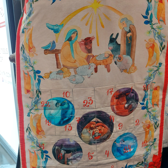 Calendrier de l'avent à coudre Crèche de Noël