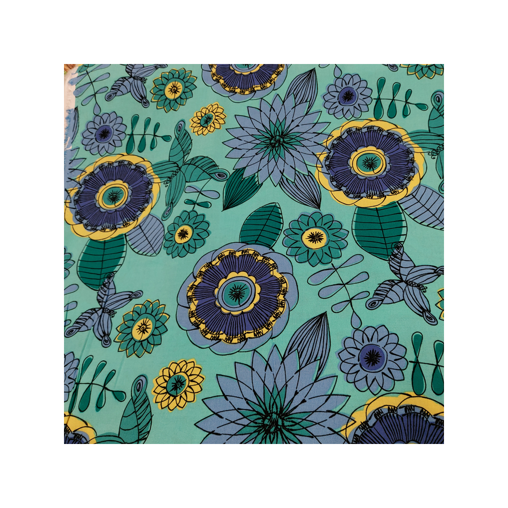 Tissu Poppy viscose imprimé Flora en promo