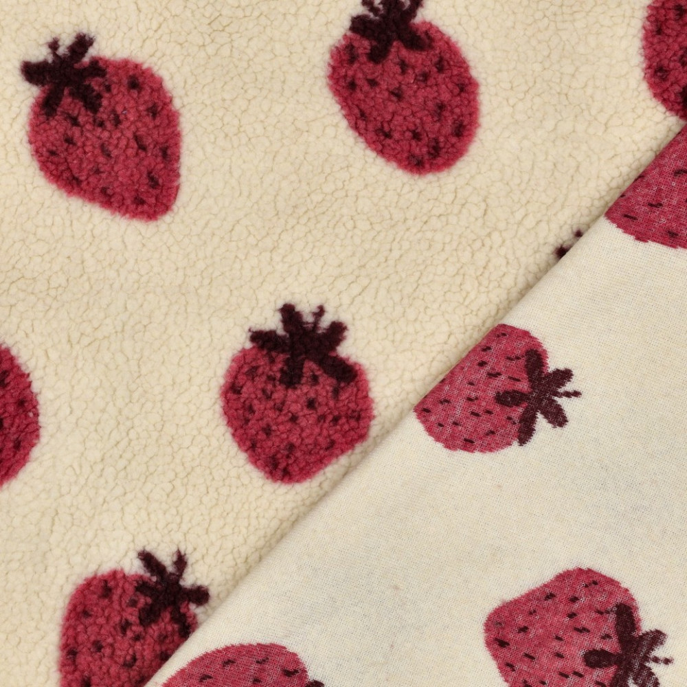 Tissu teddy sherpa imprimé fraises coloris écru