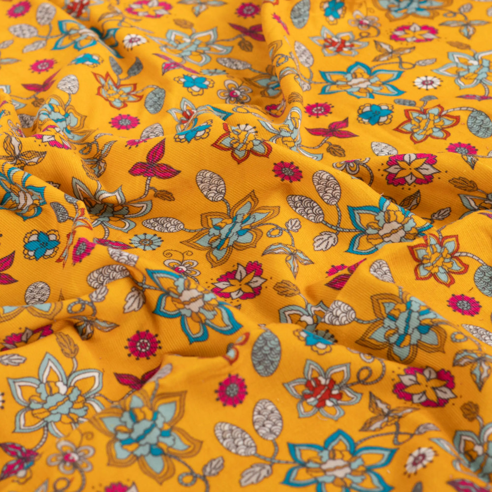 Tissu velours fine côte Qjutie imprimé fleurs ocres