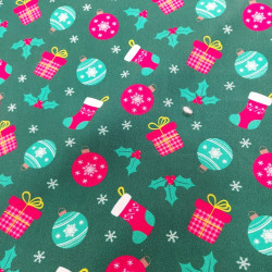 Tissu coton imprimé chaussettes de Noël coloris vert