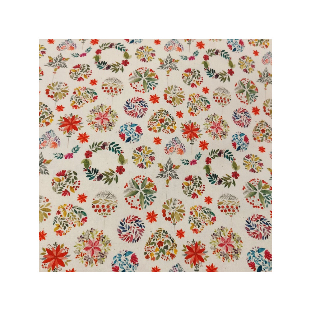 Cotton print with Chritmas wreaths color ecru