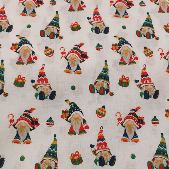 Christmas cotton print with gnomes