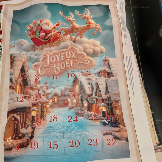 Calendrier de l'avent à coudre Père Noël